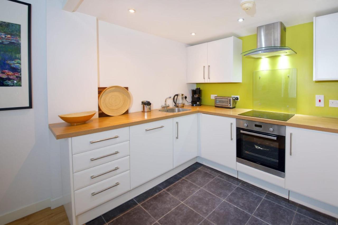 Guestready - Splendid 2 Bed Home With Parking 2-Mins Walk To Chinatown Liverpool Exterior foto